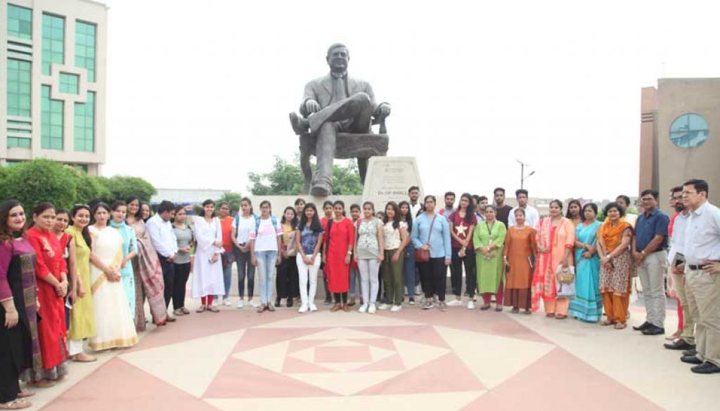 Manav-Rachna-welcomes-the-Future-LeadersF-1024x585.jpg